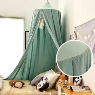 Ciel-de-lit-bebe-emeraude-vert-finitions-propres