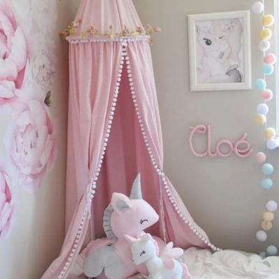 Ciel-de-lit-pour-fille-bourgeon-protege-lumiere