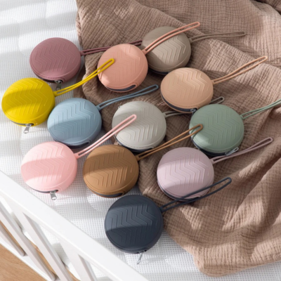 boite-a-sucette-lollipops-differentes-couleurs