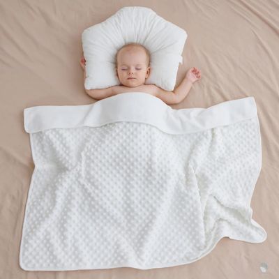 couverture bebe polaire bulles blanche chaude