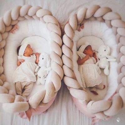 tour-de-lit-tresse-beige-clair-securitaire