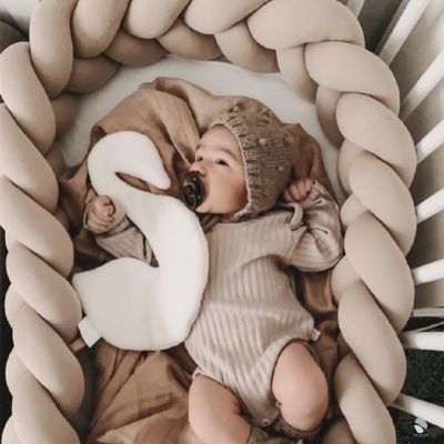 tour-de-lit-tresse-beige-fonce-securitaire